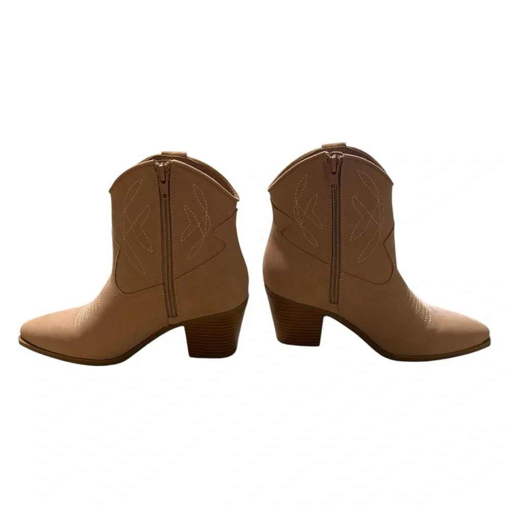 NWT Maurice’s women’s Ideal Heel Crystal Western Ankle Boot sz 6 - Picture 5 of 6